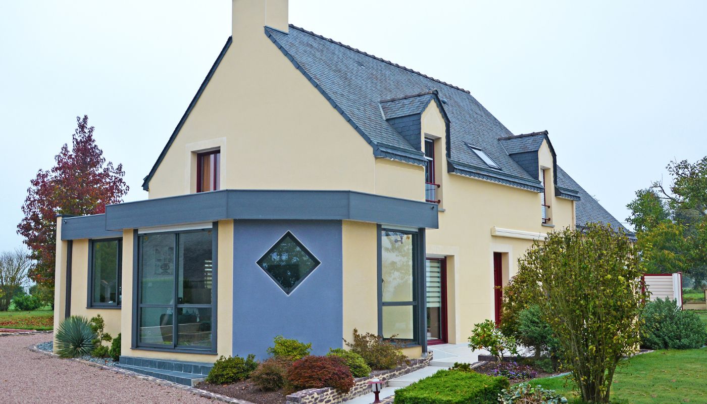 Extension de maison aménagée en bureau