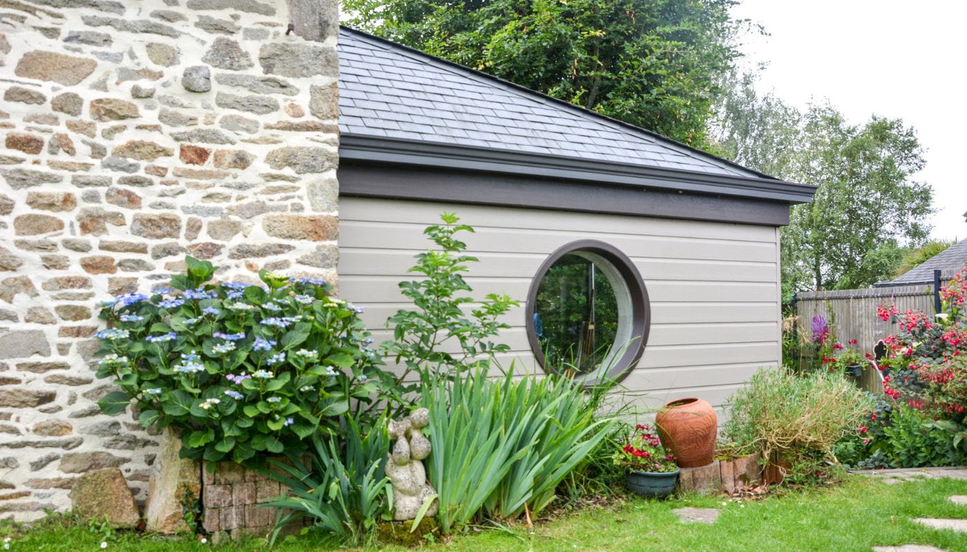 Extension de maison à toit ardoise