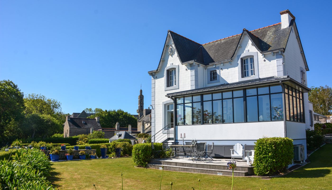 Extension de maison à toit zinc